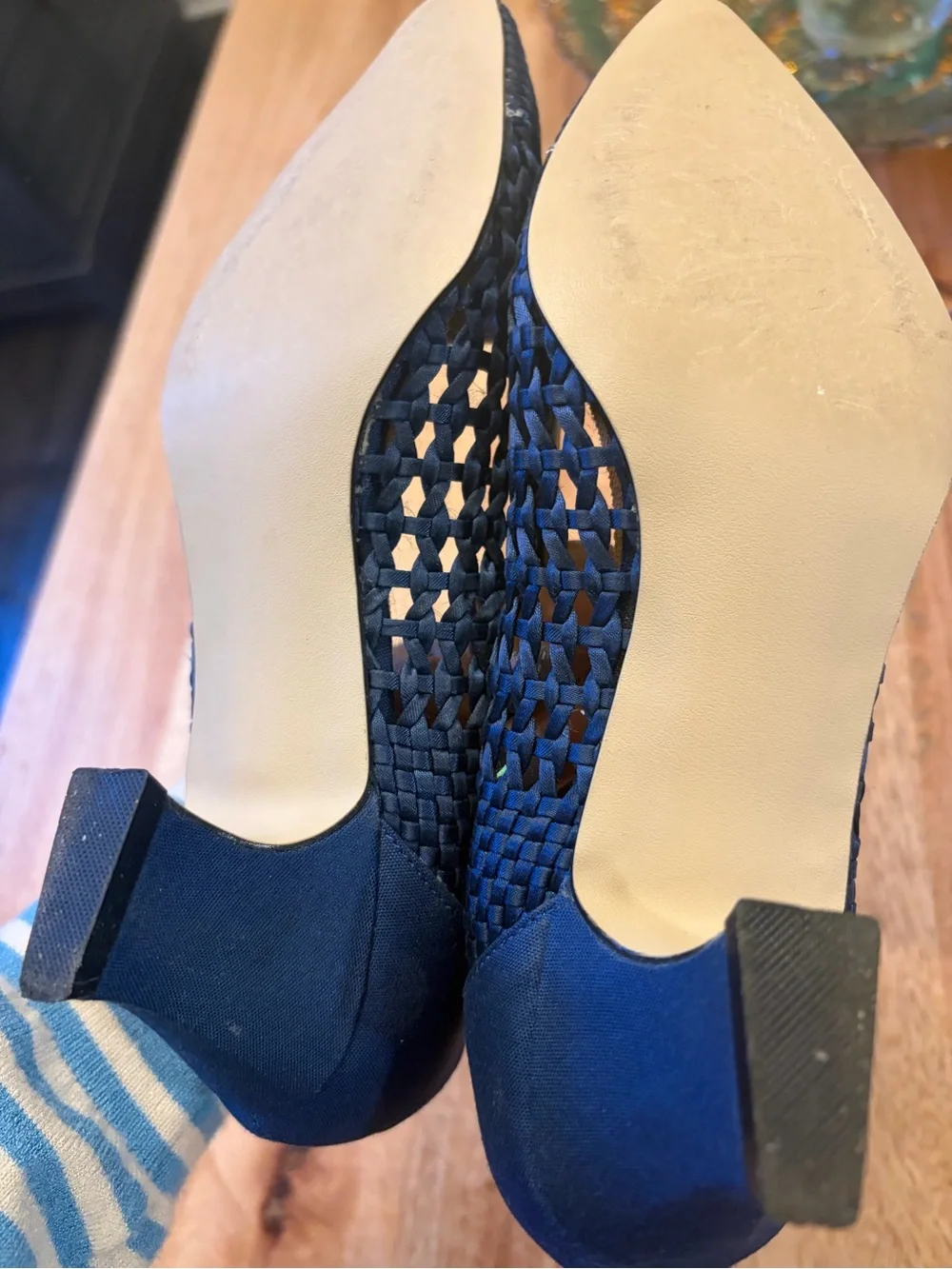 Vintage Fabulaire woven Navy Woven Pointed-Toe Heels. IOB. Size 7 M.